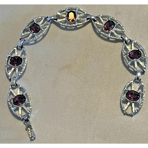 Sarah Coventry Jewelry - Sarah Coventry Signed Purple Rhinestone Silver Tone Link Bracelet